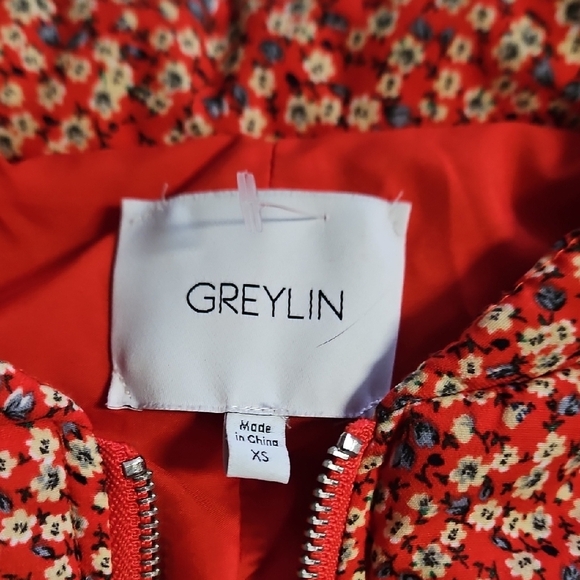 Greylin Aniston Bomber Jacket In Ditzy Floral - Picture 7 of 11
